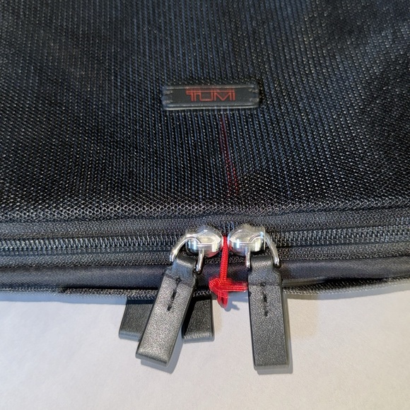 Tumi Large Double-Sided Packing Cube - Picture 2 of 3